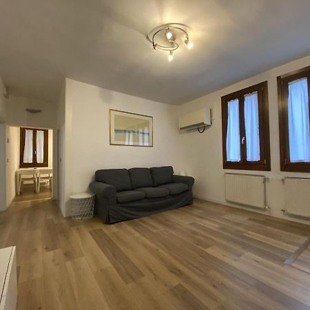 Ca' Veronese Apartment เวนิส ภายนอก รูปภาพ